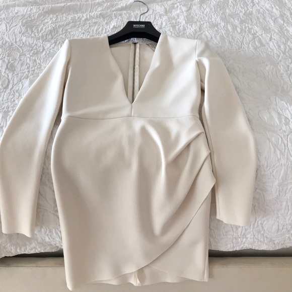 BEC + Bridge designer deep V dress - Picture 4 of 4